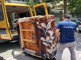 图 上海搬钢琴公司电话 钢琴搬运服务 上海搬家